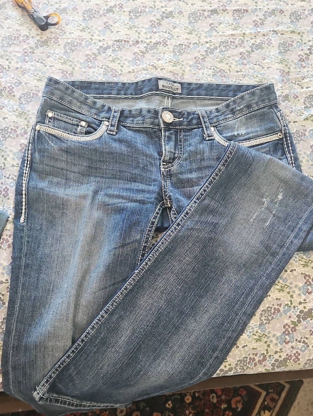 Daytrip Women's Faded Blue Skinny Jeans